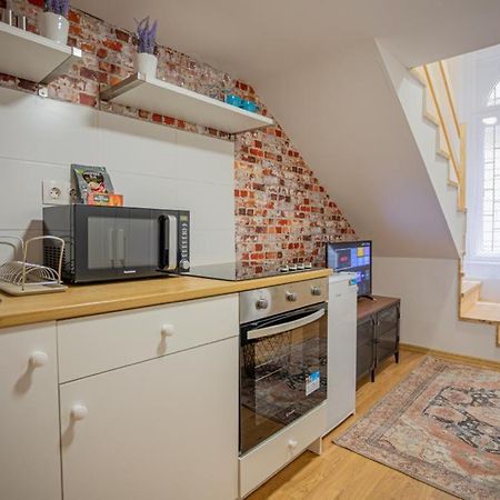 Cosy Gallery Flat In Akacfa St. Budapest Exterior foto